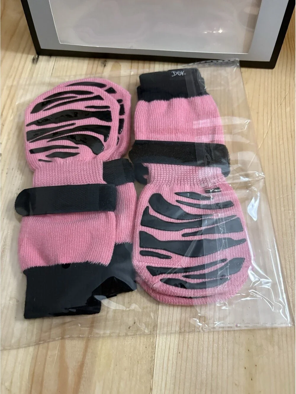 DOK TigerToes Premium Non-Slip Dog Socks for Hardwood Floors - Extra-Thick Grip